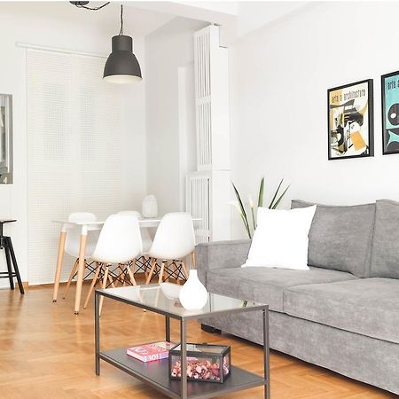 Modern Downtown Flat Near The Acropolis By Upstreet Apartamento Atenas Exterior foto