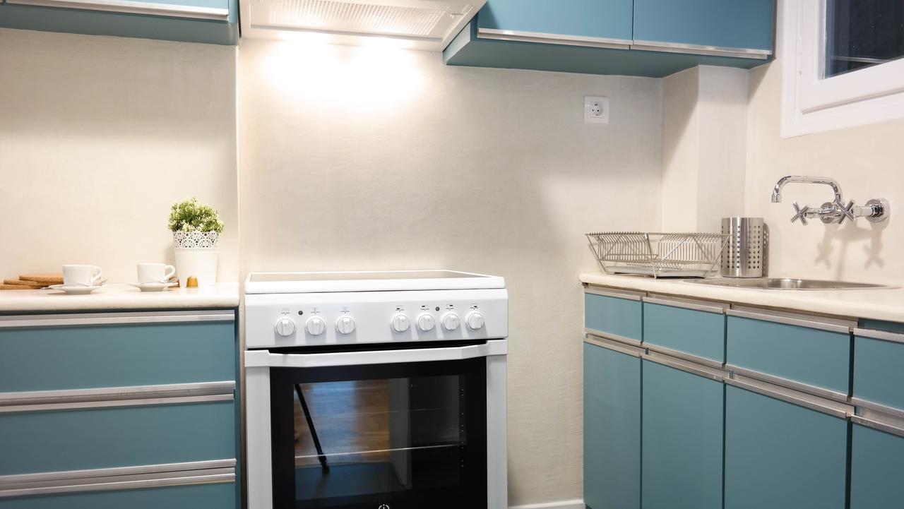 Modern Downtown Flat Near The Acropolis By Upstreet Apartamento Atenas Exterior foto